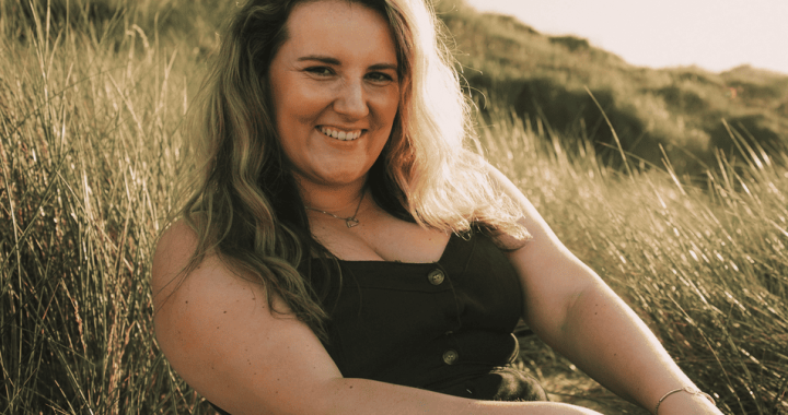 Jenna Louise y la ruta emocional de “Better with us”