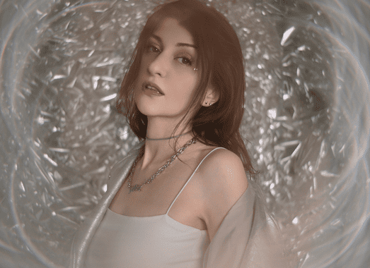 3321 y la penumbra sonora de “Velvet Veil”