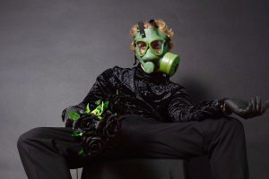 Love Ghost: entre el caos y la vulnerabilidad con Gas Mask Wedding