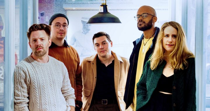 Broke Royals: Diez Años Evolucionando Entre Guitarras y Niebla