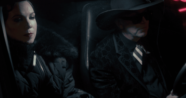 Caitlin & Brent y la intensidad de “Pleasure In the Pain”