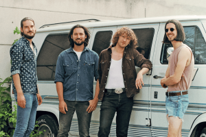 Electric Horseman y la intimidad sonora de “Hideaways”