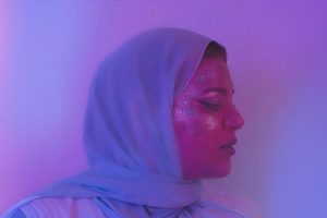 Dana Al Meer y “La Wahani”: una voz que une culturas