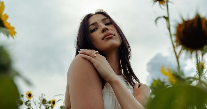 LOV y “G.O.S.”: la voz que honra la fuerza heredada de las mujeres