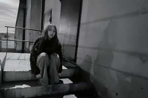 Amelie Lucille y “Polar”: la delicada melancolía de una nueva voz del indie folk