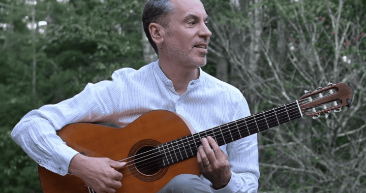 Seis cuerdas, un pulso: Un flamenco Ligero que se desplaza sin concesiones en Landó para Maite