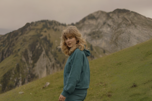 Mary Middlefield: La valentía de ser escuchada en “Take Me As I Am”