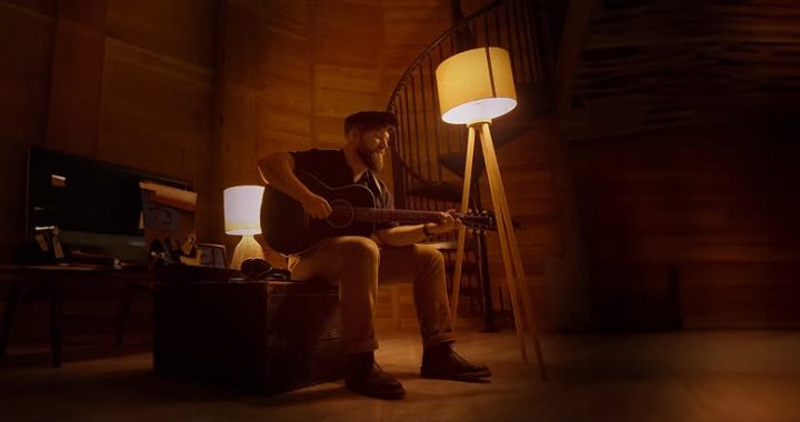 John Adams y “Loving You (Is A Reflex)”: cuando el amor fluye sin esfuerzo