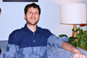 Stephen Becker y el Desenfado Moderno de Careless