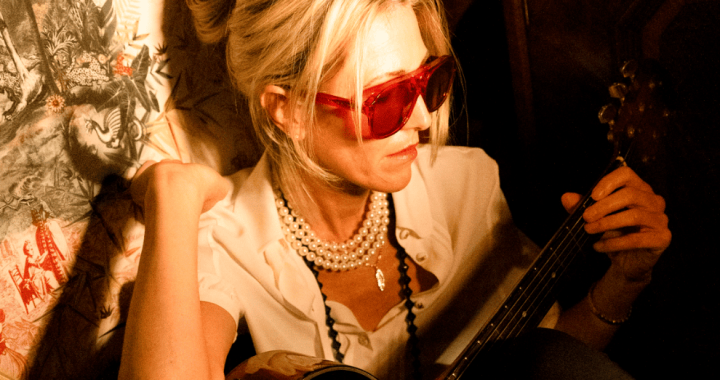 The Boy and The Swan: La Narrativa Acústica de BIRD