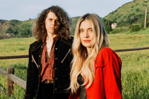 Belle and Chain y la Reconstrucción Musical en Don’t You Worry Babe