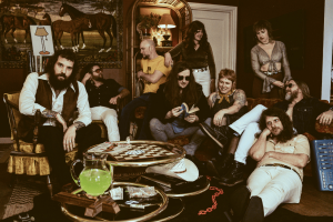 Garden Grow: El Blues de Paso Lento de FAMILY WORSHIP CENTER