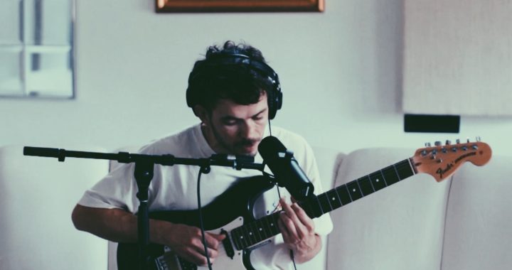 Dave Thomas Junior y el arte de hacer canciones para la madrugada