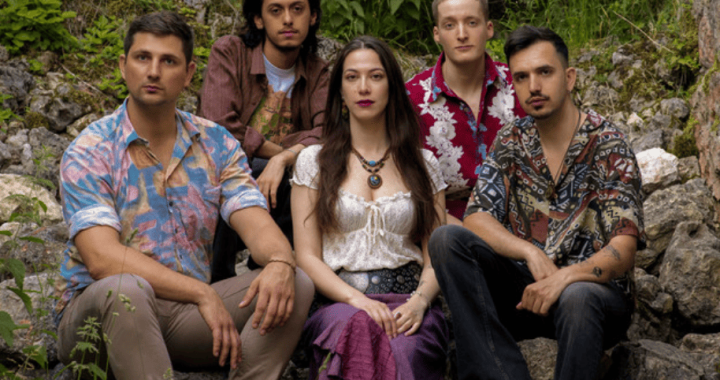 El viaje musical de Crimson Roots en The Crossing