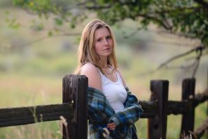 Entre la calma y la herida: Jaidyn Hurst y la verdad detrás de “Something Deeper”