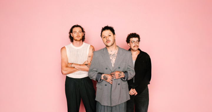 lovelytheband presenta “anywhere but on my mind”, sobre nostalgia y desamor