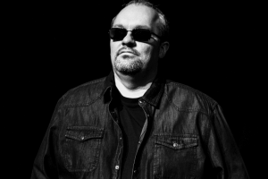 La odisea electro-sinfónica de AstroVoyager en su nueva propuesta Just Remember