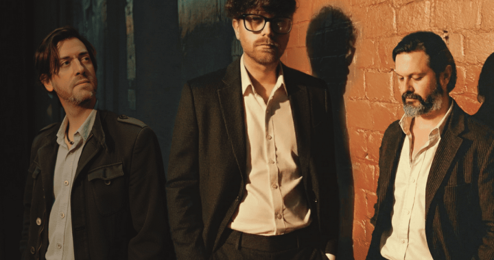 La atmósfera inmersiva de New Wolves a través de We Are Crowds