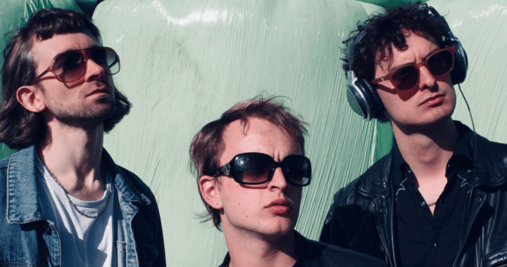 El contraataque de horses4ever se consolida en la frescura de Let Me Go