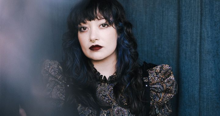 “The Vespertine”: Alas de Liona convierte el amor y la pérdida en alt-pop sombrío