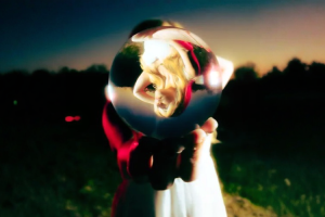 Grace Smiles entre vidas, magia y amor propio