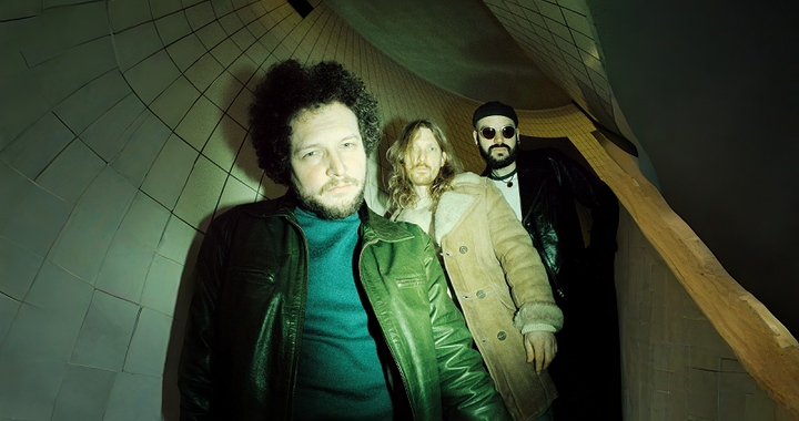 Subterranean Street Society transforma el duelo en música con “Mazda 5”