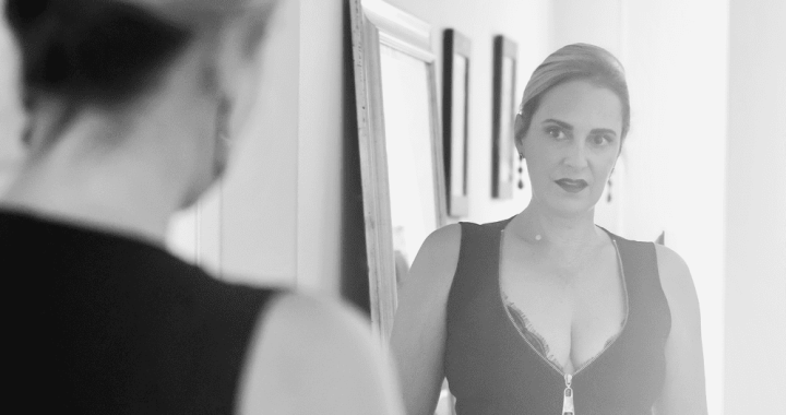 I’m Over You: Las influencias soul y la versatilidad interpretativa de Rebecca Helen